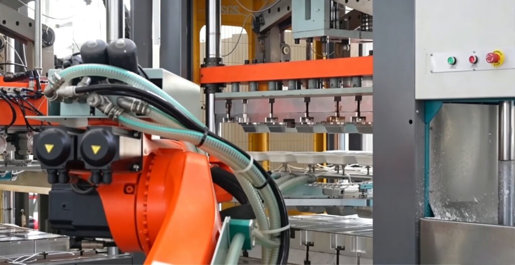 Fully Automated Injection Molding and High-Speed Vacuum Forming Processes