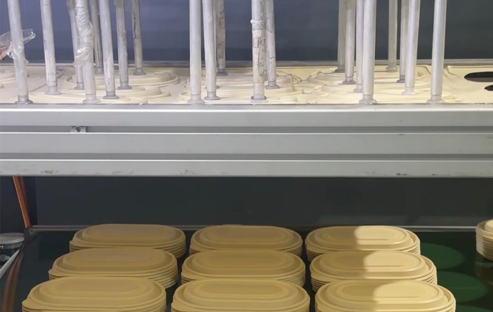 Plastic food packaging supplier production process pictures