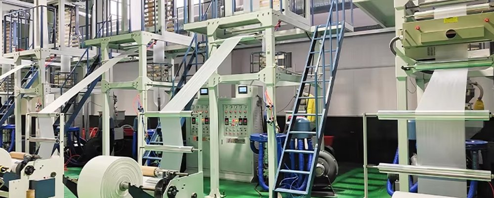 biodegradable bag factory image