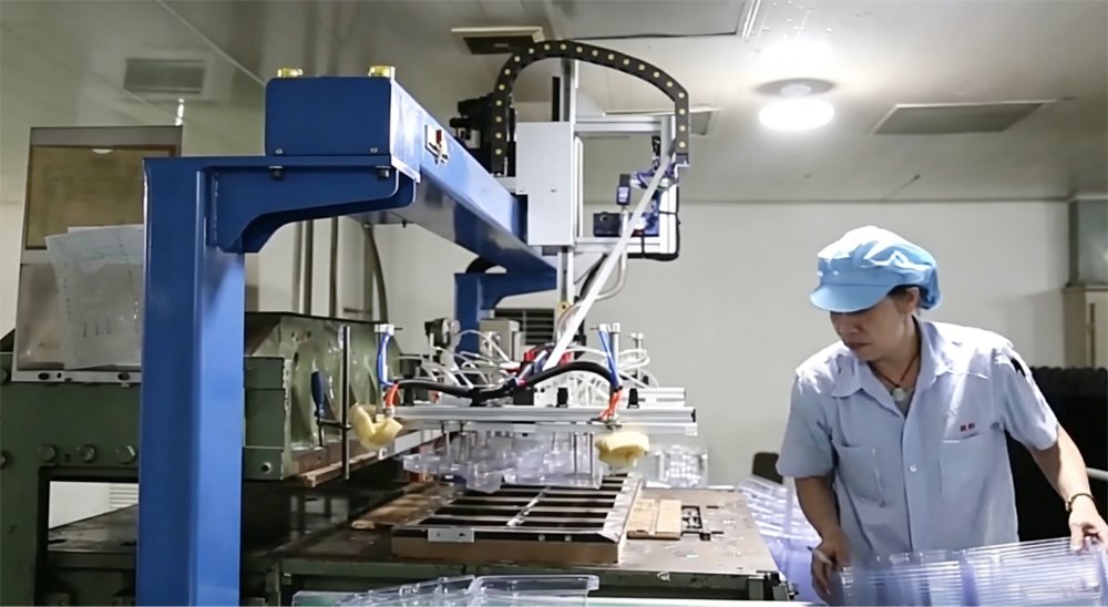 Guanzhong Disposable Food Container Manufacturers Factory